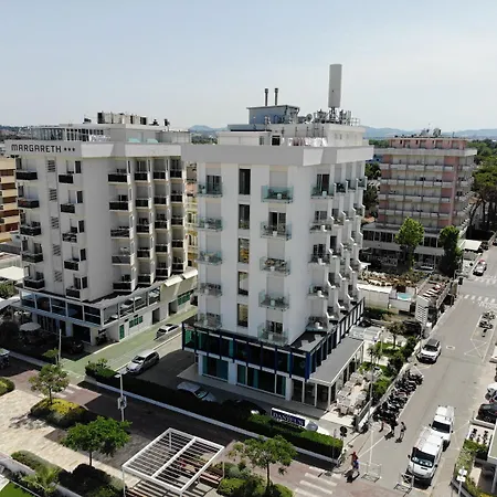 Hotel Daniel'S Fronte Mare-2
